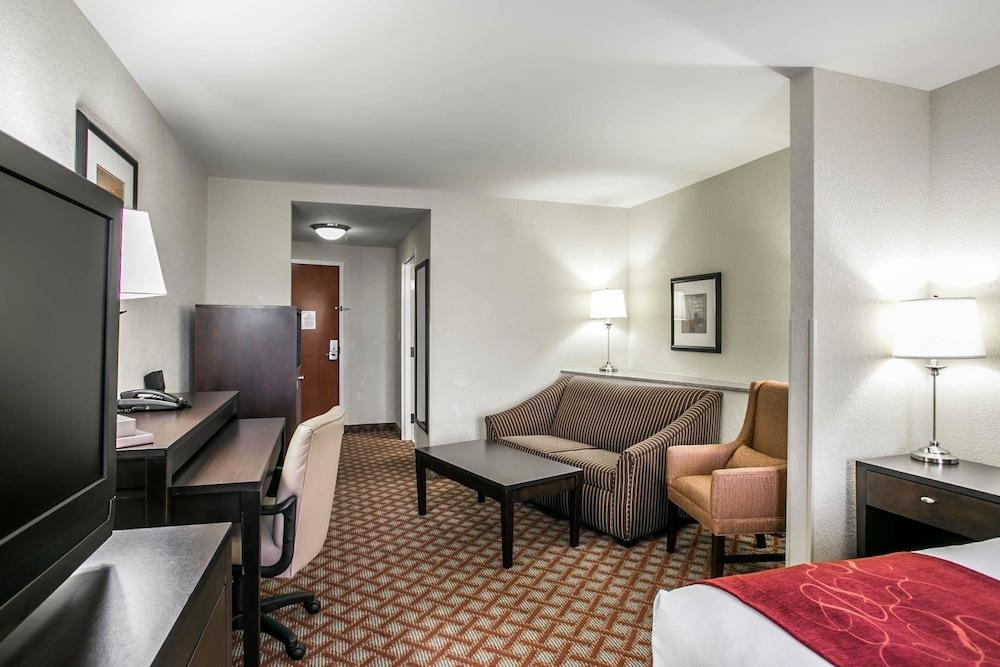 Comfort Suites Columbia Northeast - Fort Jackson Extérieur photo