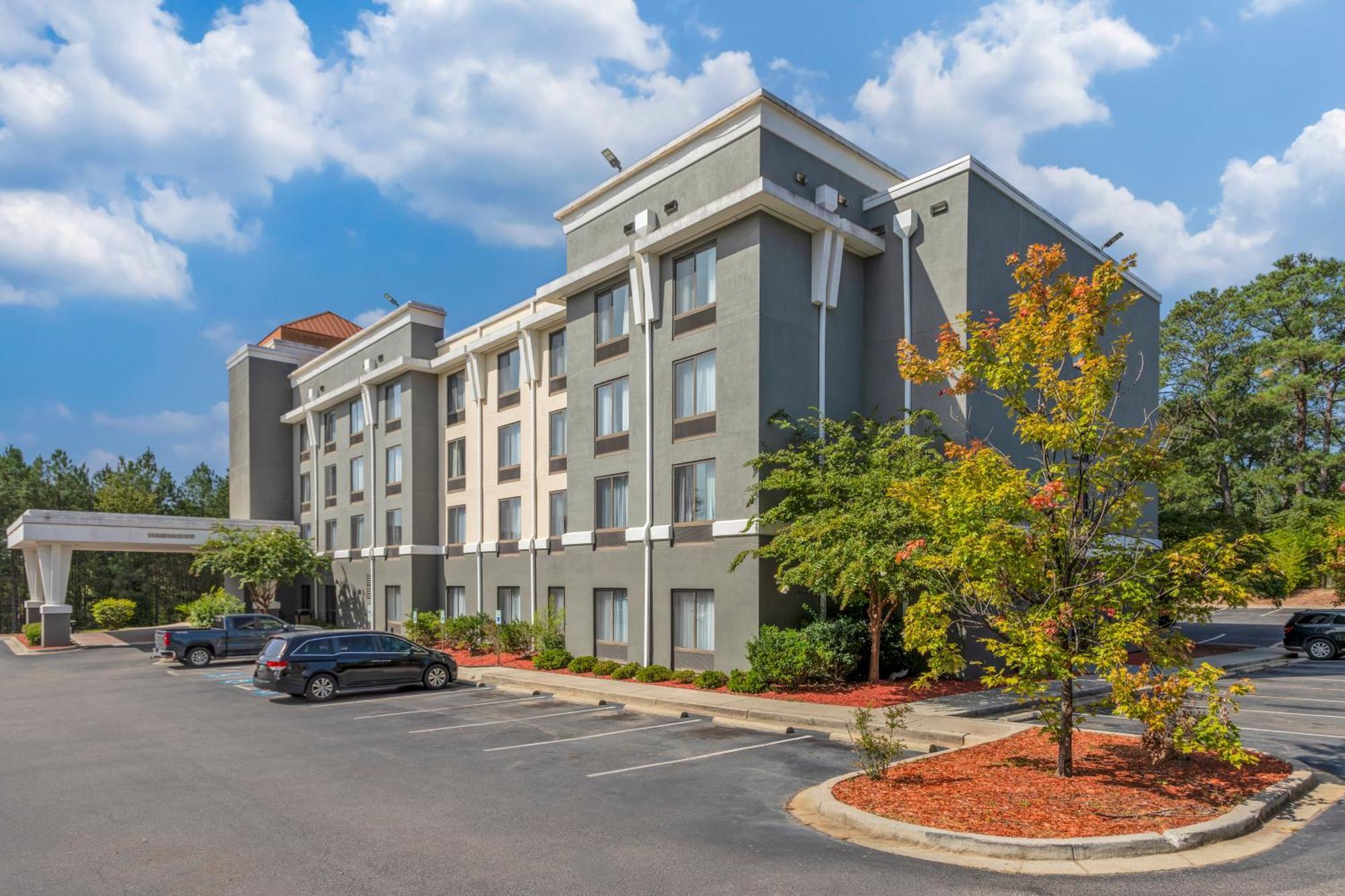 Comfort Suites Columbia Northeast - Fort Jackson Extérieur photo